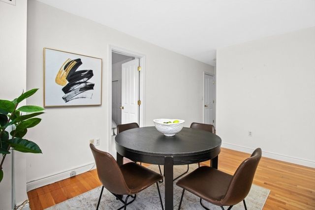 10 Charlesgate E 302, Boston, MA 02215