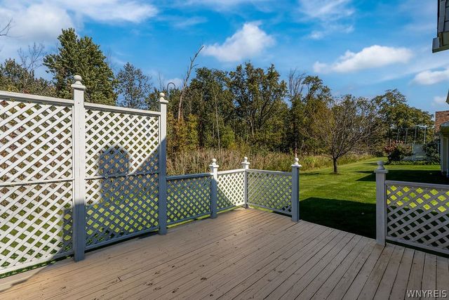 3 Spicebush Lane, Amherst, NY 14221