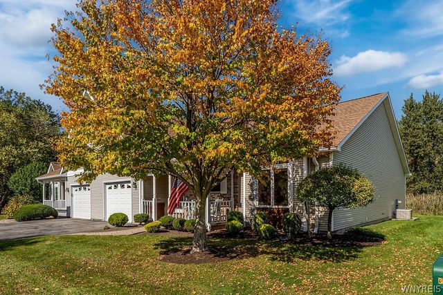 3 Spicebush Lane, Amherst, NY 14221