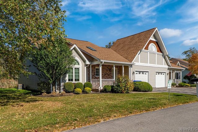 3 Spicebush Lane, Amherst, NY 14221