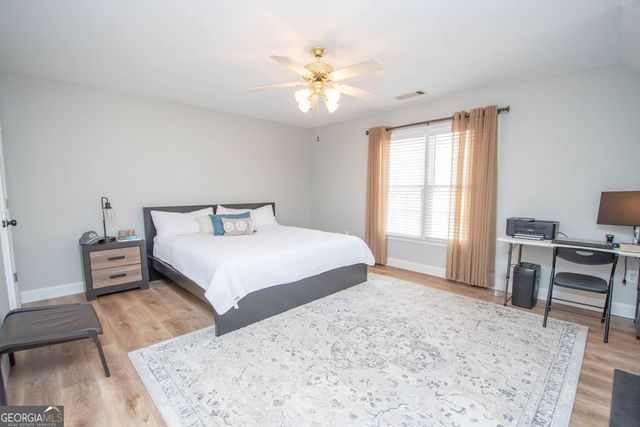 100 Spring Forest Trail, Sharpsburg, GA 30277