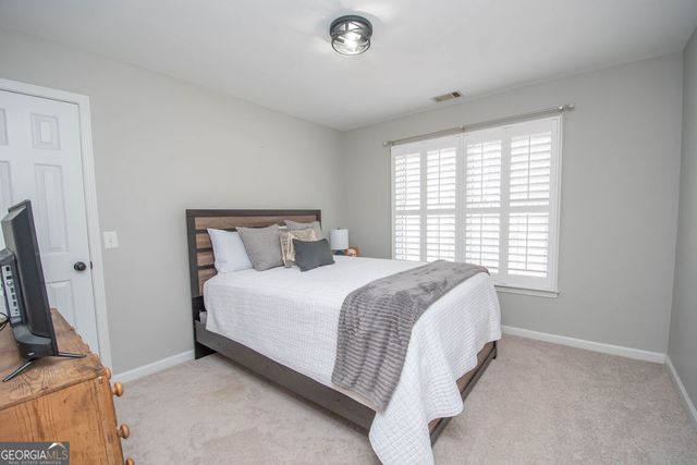 100 Spring Forest Trail, Sharpsburg, GA 30277