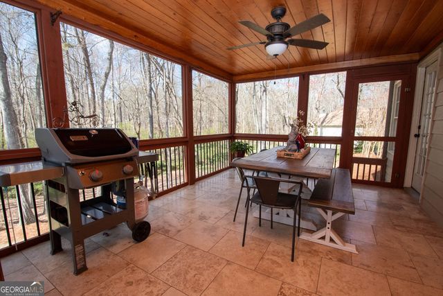 100 Spring Forest Trail, Sharpsburg, GA 30277