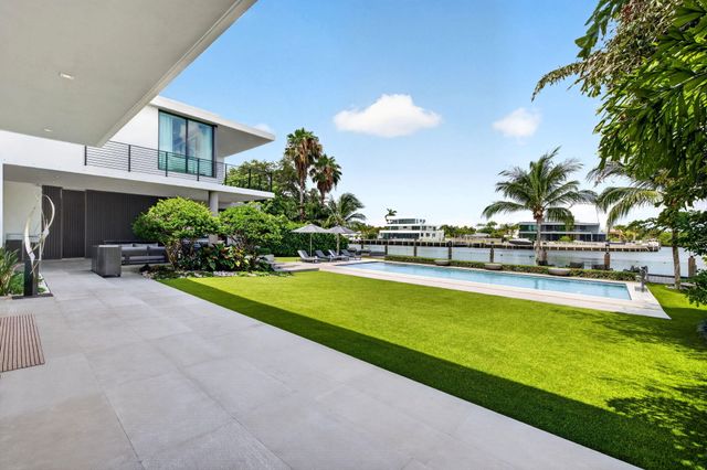 1529 Middle River Drive, Fort Lauderdale, FL 33304