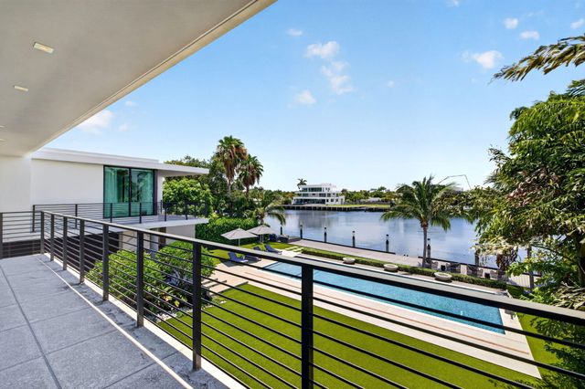 1529 Middle River Drive, Fort Lauderdale, FL 33304