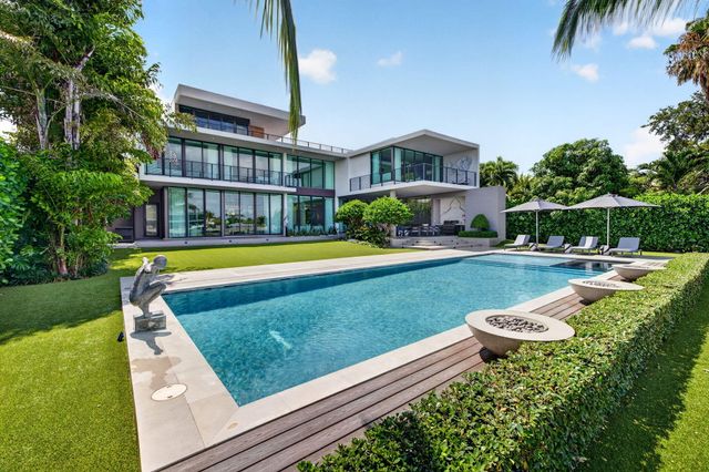 1529 Middle River Drive, Fort Lauderdale, FL 33304