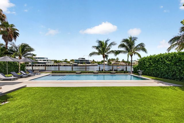 1529 Middle River Drive, Fort Lauderdale, FL 33304