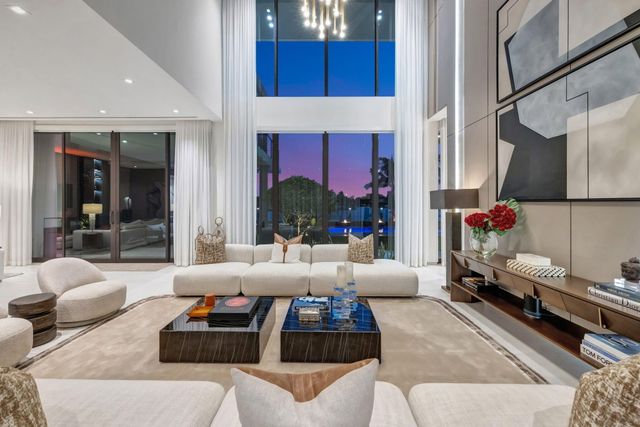 1529 Middle River Drive, Fort Lauderdale, FL 33304
