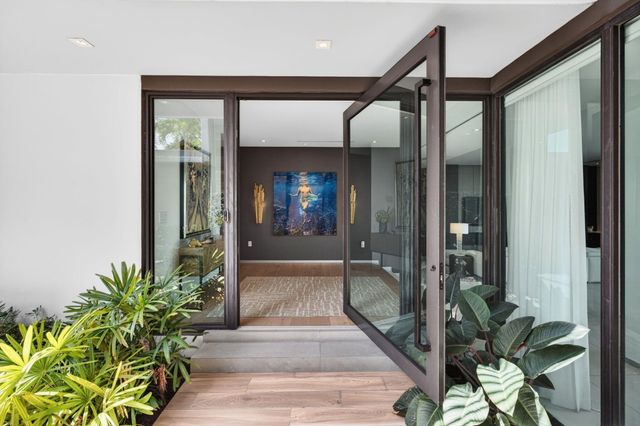 1529 Middle River Drive, Fort Lauderdale, FL 33304