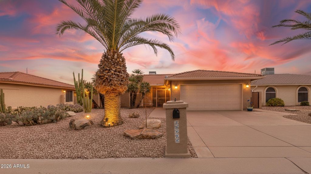 Image 3 of property listing at 26409 S SADDLETREE Drive, Sun Lakes, AZ 85248