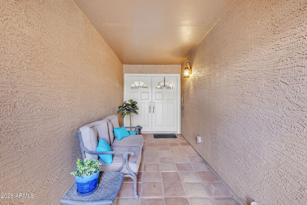 Image 7 of property listing at 26409 S SADDLETREE Drive, Sun Lakes, AZ 85248