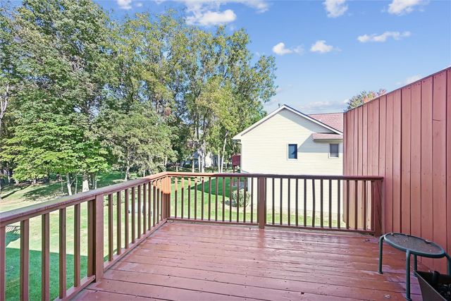 1008 Doubletree Court NE, Cedar Rapids, IA 52402