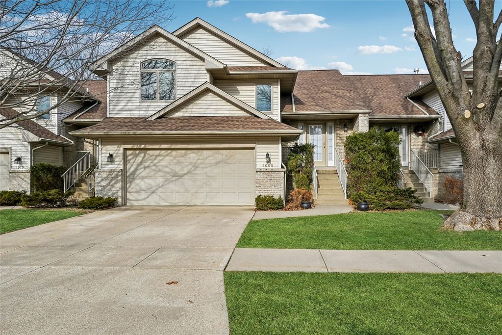 1008 Doubletree Court NE, Cedar Rapids, IA 52402