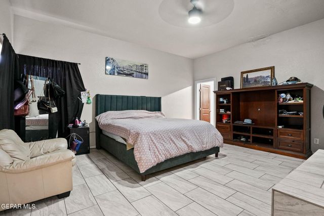 540 SPRING CREST Drive, El Paso, TX 79912