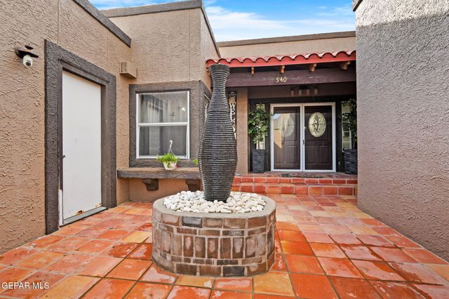 540 SPRING CREST Drive, El Paso, TX 79912