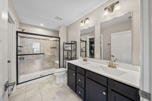 2401 Mcclouds Square, Marysville, OH 43040