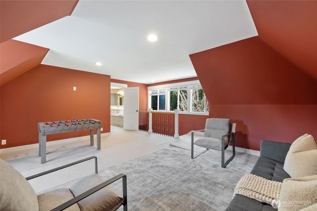 413 213th Place SE, Sammamish, WA 98074