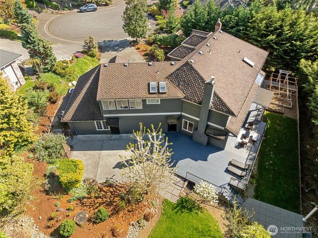 413 213th Place SE, Sammamish, WA 98074