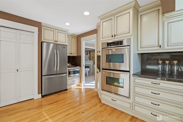 413 213th Place SE, Sammamish, WA 98074