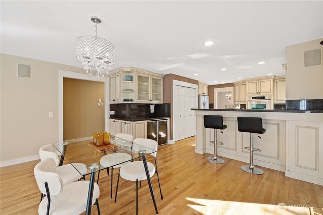 413 213th Place SE, Sammamish, WA 98074