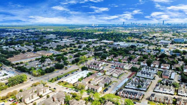 10075 Westpark Drive 42, Houston, TX 77042