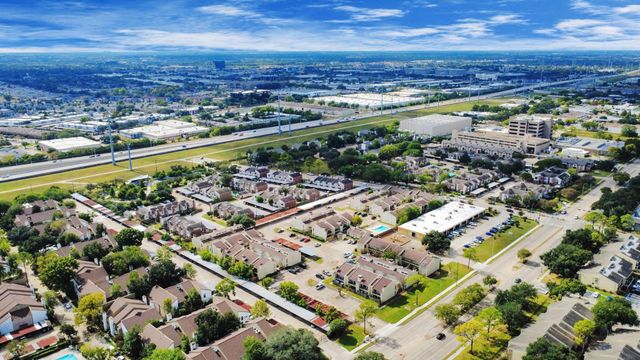 10075 Westpark Drive 42, Houston, TX 77042