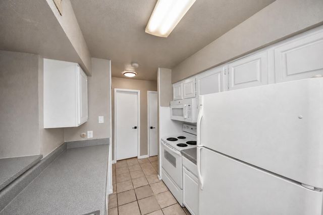 10075 Westpark Drive 42, Houston, TX 77042