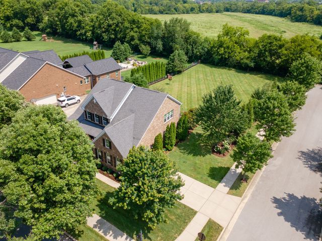 147 Stream Valley Blvd, Franklin, TN 37064
