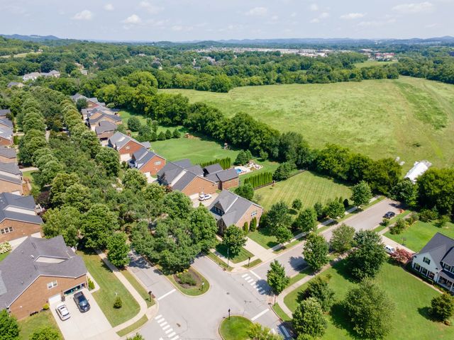147 Stream Valley Blvd, Franklin, TN 37064
