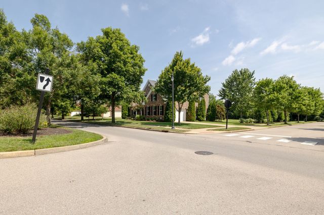 147 Stream Valley Blvd, Franklin, TN 37064