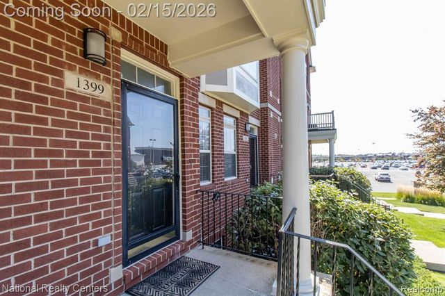 1399 Raliegh Place, Troy, MI 48084