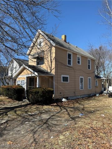 516 Kenmore Avenue, Youngstown, OH 44511