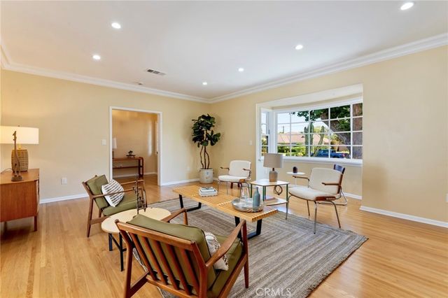 2873 Gainsborough, San Marino, CA 91108