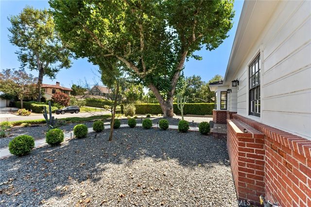 2873 Gainsborough, San Marino, CA 91108