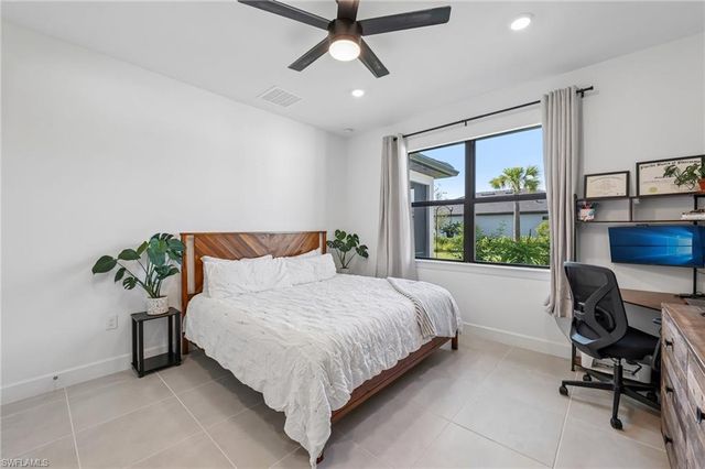 18421 Ridgeline DR, Estero, FL 33928