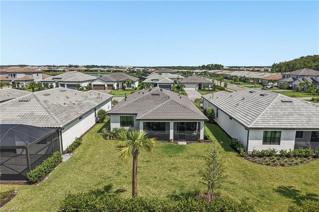 18421 Ridgeline DR, Estero, FL 33928