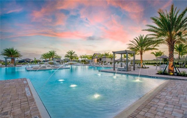18421 Ridgeline DR, Estero, FL 33928