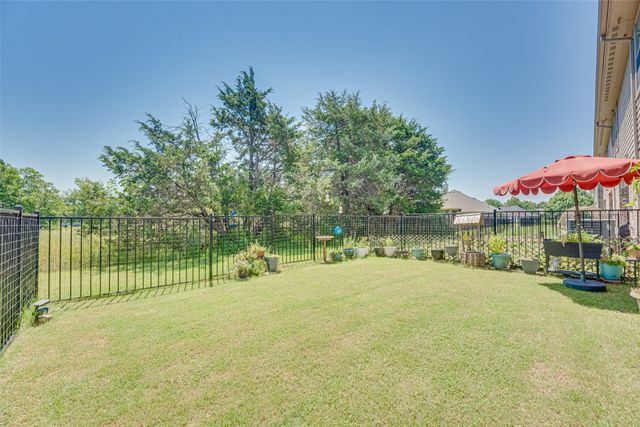 6810 Topaz Drive, Greenville, TX 75402