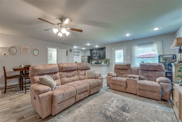 6810 Topaz Drive, Greenville, TX 75402