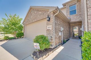 6810 Topaz Drive, Greenville, TX 75402