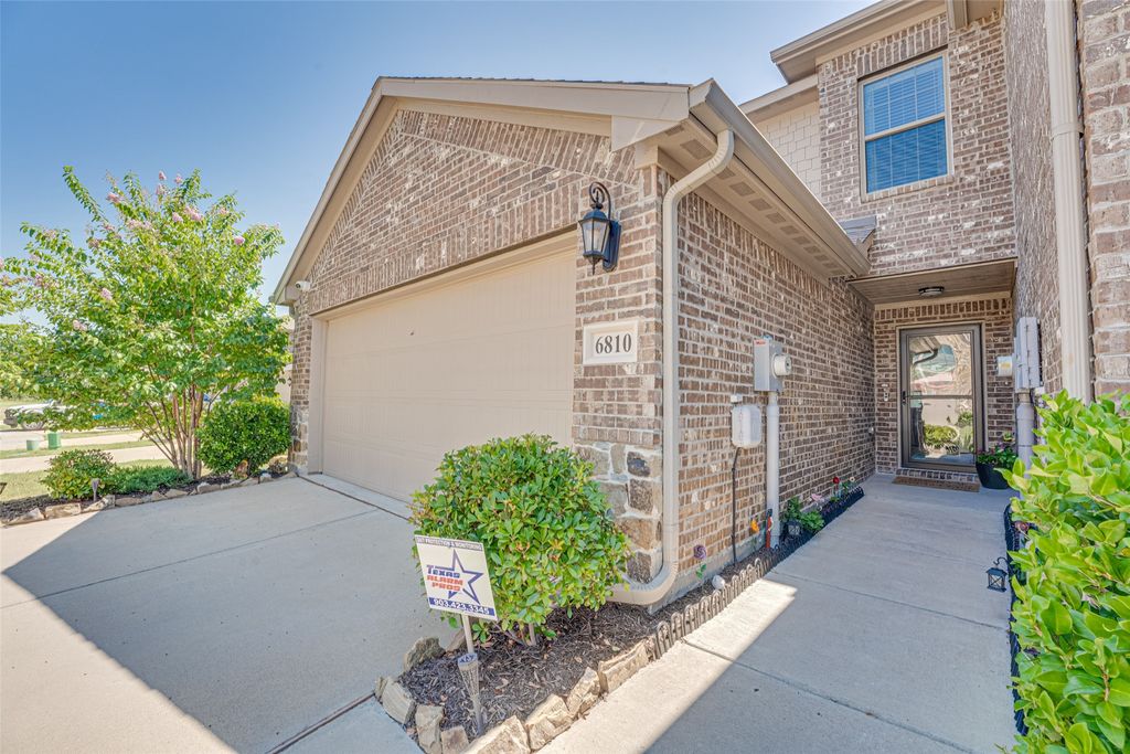 6810 Topaz Drive, Greenville, TX 75402
