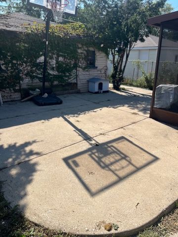 315 E 87th Street, Chicago, IL 60619