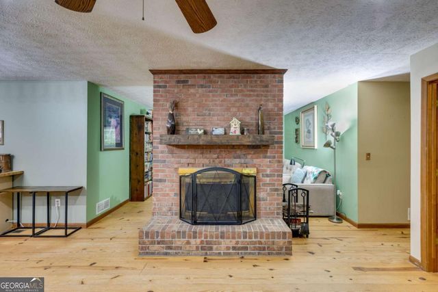 220 Gamble Drive, Carrollton, GA 30116