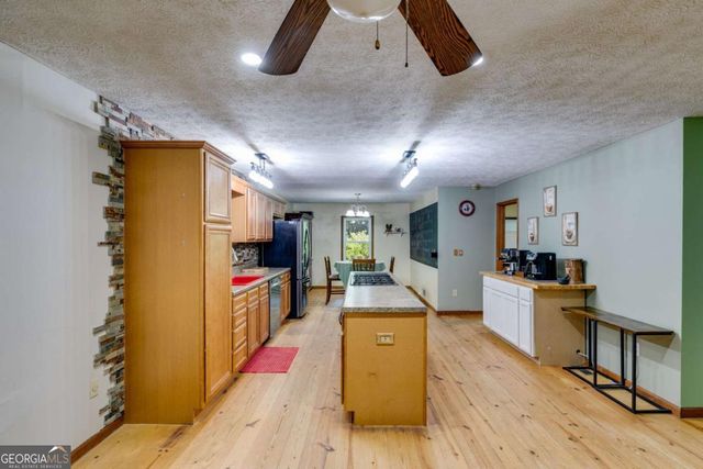 220 Gamble Drive, Carrollton, GA 30116