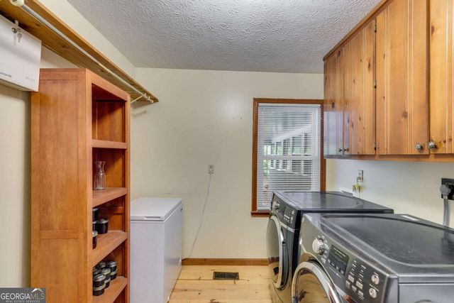 220 Gamble Drive, Carrollton, GA 30116