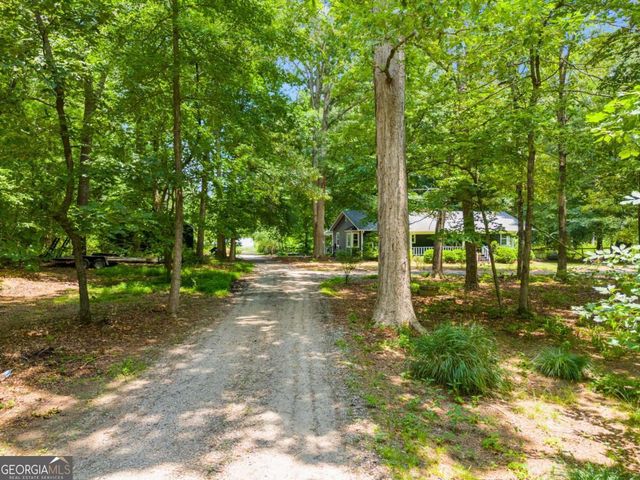 220 Gamble Drive, Carrollton, GA 30116