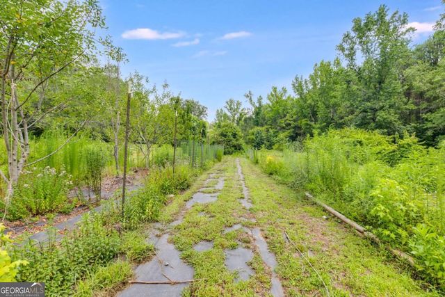 220 Gamble Drive, Carrollton, GA 30116