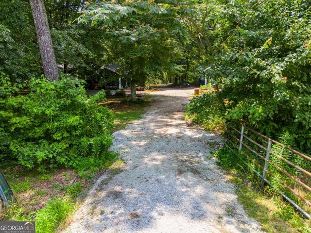 220 Gamble Drive, Carrollton, GA 30116