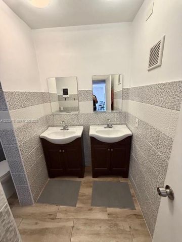 215 SE 3rd Ave 306C, Hallandale Beach, FL 33009