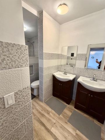 215 SE 3rd Ave 306C, Hallandale Beach, FL 33009